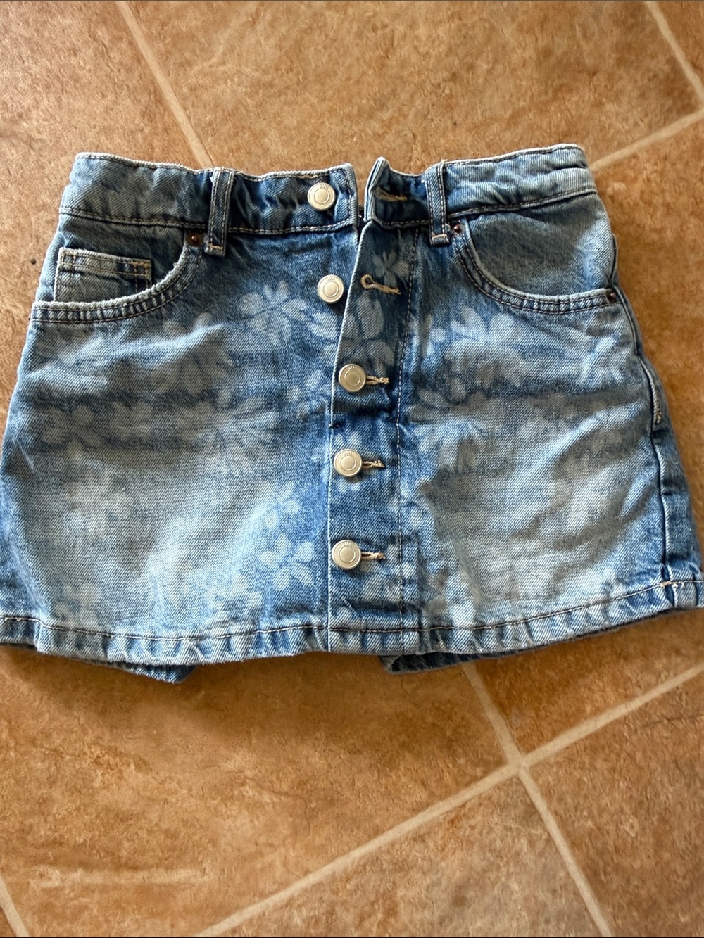 Zara Blue Floral Button-Front Denim Mini Skirt